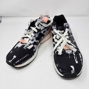 Adidas ZX Flux White‎ Black and Flash Orange Mens Size 7 B34496 Rare Colorway.